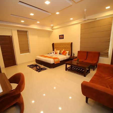 Hotel Myriad Inn Dzsaipur Kültér fotó