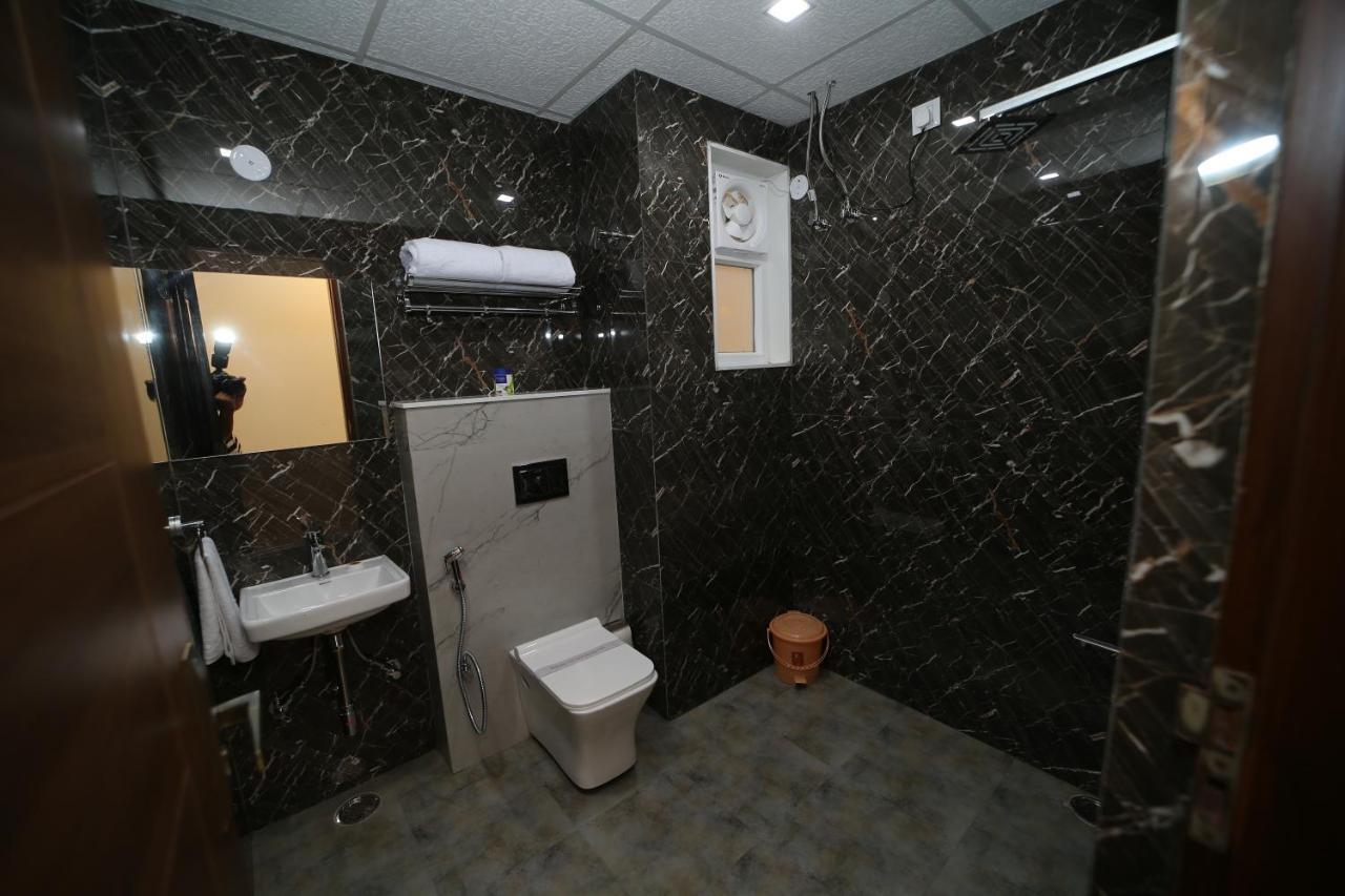Hotel Myriad Inn Dzsaipur Kültér fotó